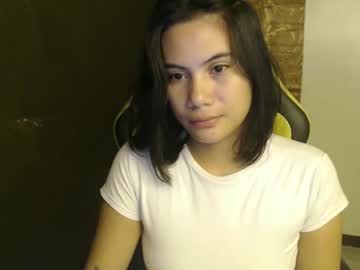 Catherine_Old_Lover Chaturbate stream image from July 23, 2025