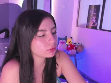 Littleangellllll Chaturbate stream image from July 23, 2025