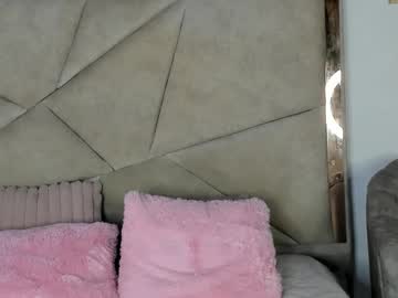 Miacleark Chaturbate stream image from July 23, 2025