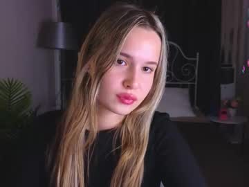 Cutiee_Alice Chaturbate stream image from July 24, 2025
