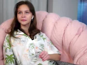 Kimikett Chaturbate stream image from July 24, 2025