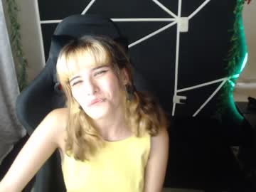 Littlenami_ Chaturbate stream image from July 24, 2025