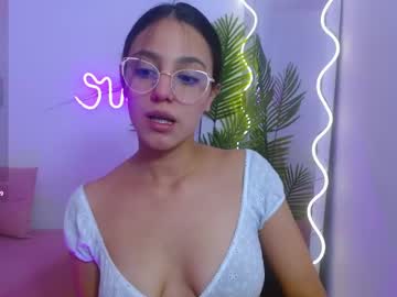 Pia_Tay Chaturbate stream image from July 24, 2025