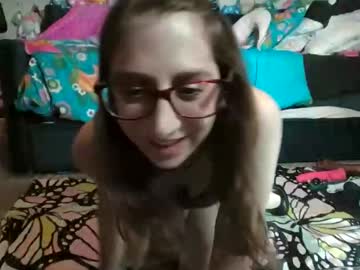 Elenore_Hoesevelt Chaturbate stream image from July 24, 2025