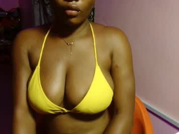 Freaky_Luna Chaturbate stream image from July 24, 2025