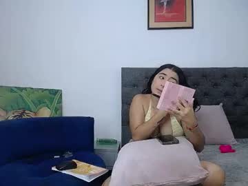 Paulaa23_ Chaturbate stream image from July 24, 2025