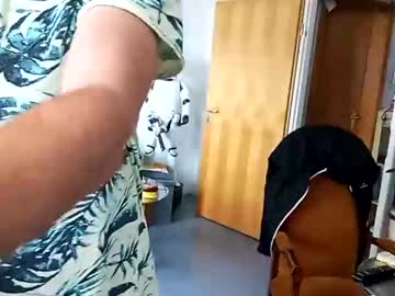 Amphe2 Chaturbate stream image from July 24, 2025