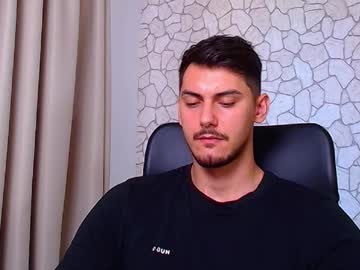 Clintmasterss Chaturbate stream image from July 24, 2025
