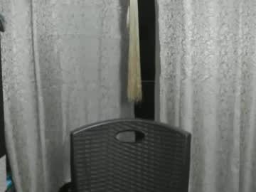 Gwyneth2001 Chaturbate stream image from July 24, 2025