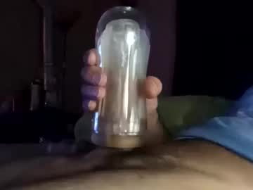 Pussyluver420kik909587 Chaturbate stream image from July 24, 2025