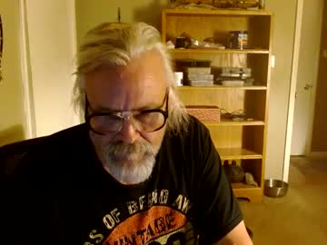 Stroknpoker Chaturbate stream image from July 24, 2025