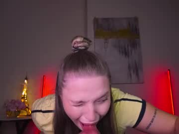 Viollasinzz Chaturbate stream image from July 24, 2025