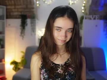 Gia_Paige18 Chaturbate stream image from July 24, 2025