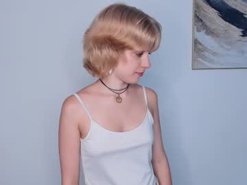 Goldydaze Chaturbate stream image from July 24, 2025