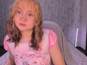 Mariamilkis Chaturbate stream image from July 24, 2025