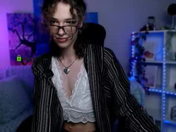 Kevi_Sunn Chaturbate stream image from July 24, 2025