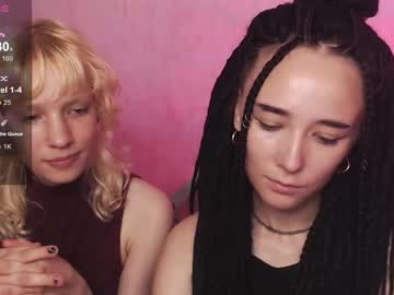 Robin_Yours Chaturbate stream image from July 24, 2025