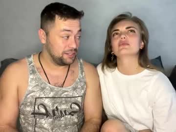 Deeplookscouple Chaturbate stream image from July 24, 2025