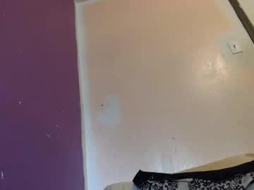 Biggerthentheaverage Chaturbate stream image from July 24, 2025