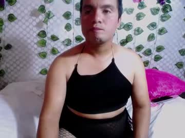 Liily_Roose Chaturbate stream image from July 24, 2025