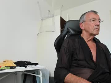 200gentleman Chaturbate stream image from July 24, 2025