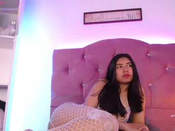 Janne_Moon Chaturbate stream image from July 24, 2025