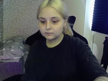 Vendymories Chaturbate stream image from July 24, 2025