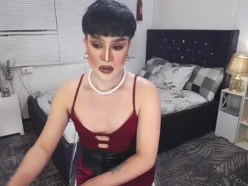 Yourlivingonurdream Chaturbate stream image from July 24, 2025