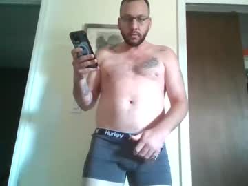 Alphabrobully Chaturbate stream image from July 24, 2025