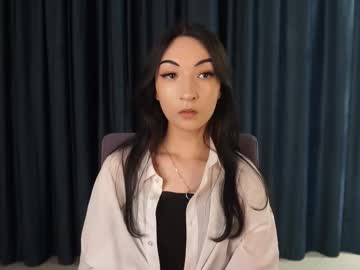 Lacykarry Chaturbate stream image from July 24, 2025