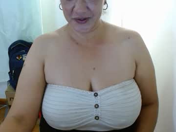 Penelopefuckass Chaturbate stream image from July 24, 2025