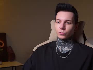 Chillguy2k Chaturbate stream image from July 24, 2025