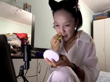 Frost_Berry Chaturbate stream image from July 24, 2025