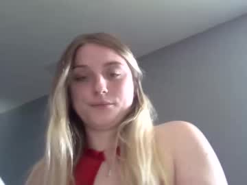Sniffitloveit Chaturbate stream image from July 24, 2025