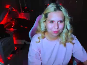 Chloericci Chaturbate stream image from July 24, 2025