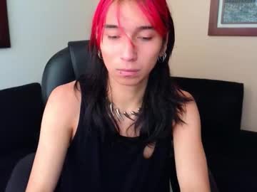 Maxxxien33 Chaturbate stream image from July 24, 2025