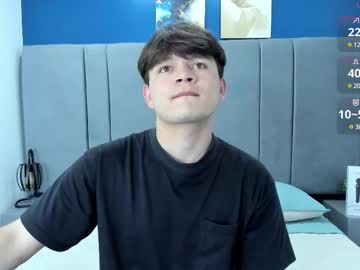 Remiblythe Chaturbate stream image from July 24, 2025