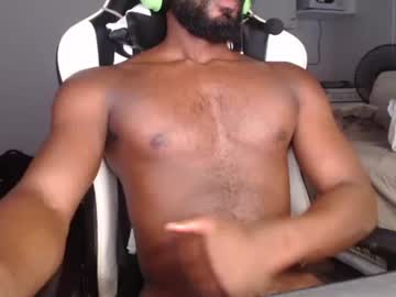 Beefyhairyjock Chaturbate stream image from July 24, 2025