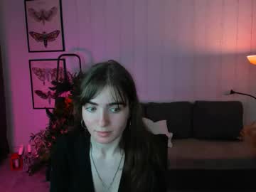 Lynetteobrien Chaturbate stream image from July 24, 2025