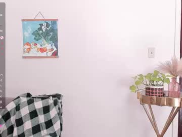 Rachlovexo Chaturbate stream image from July 24, 2025