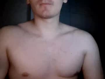 Andretop2002 Chaturbate stream image from July 24, 2025