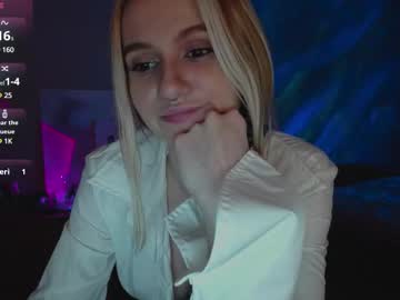 Koketka19 Chaturbate stream image from July 24, 2025