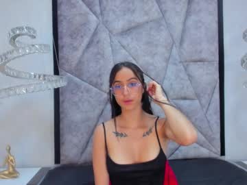 Alanadivela Chaturbate stream image from July 24, 2025