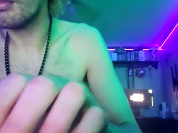 Biggnutt98 Chaturbate stream image from July 24, 2025
