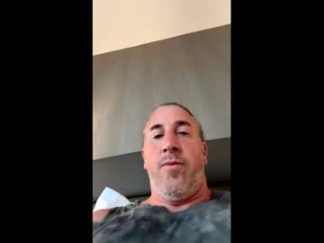 Chris646312 Chaturbate stream image from July 24, 2025