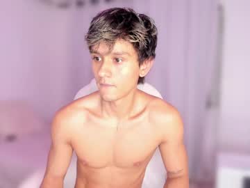 Skinnydreamer Chaturbate stream image from July 24, 2025