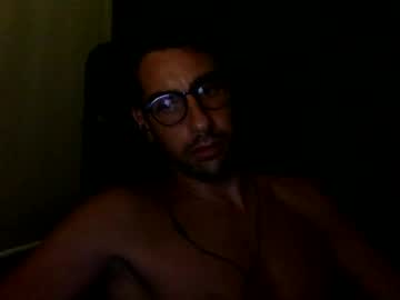 Quadratumad Chaturbate stream image from July 25, 2025