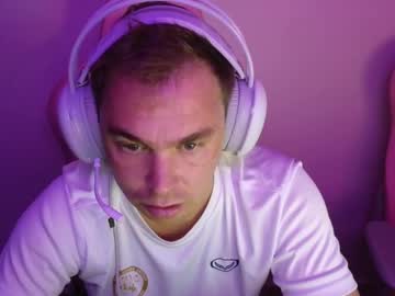 Usaguy8 Chaturbate stream image from July 25, 2025