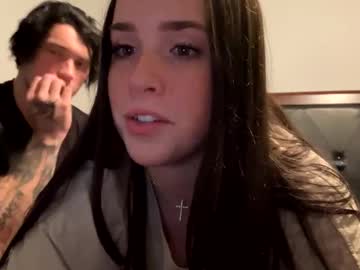 Alexilottt Chaturbate stream image from July 25, 2025
