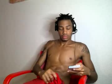 Blackbulltitus Chaturbate stream image from July 25, 2025